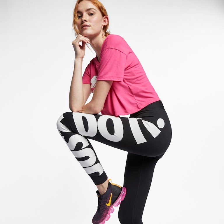 Legging Nike Sportswear Leg-a-see "Just do It" Feminina - Foto 3