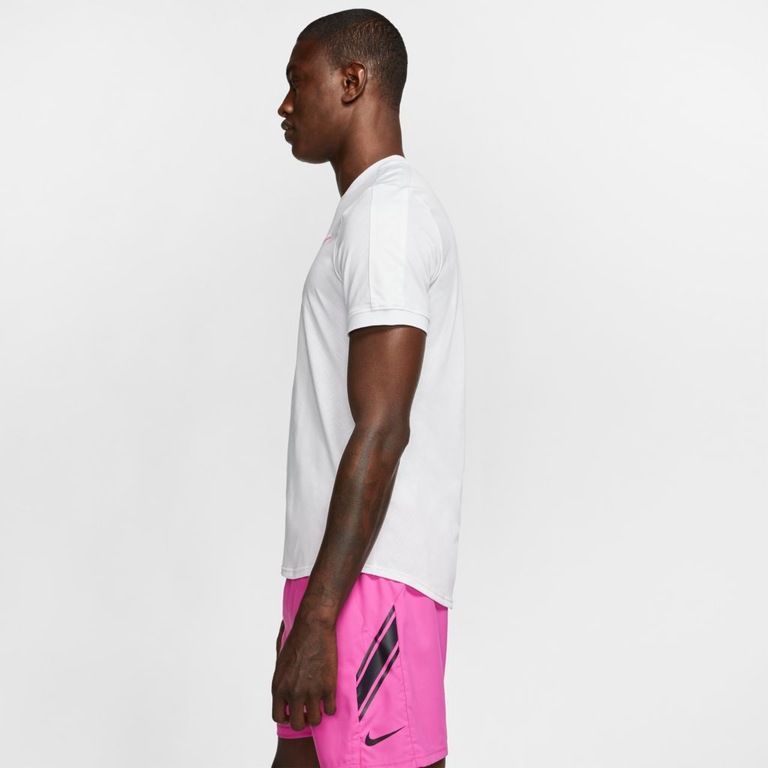 Camiseta Nike Court AeroReact Rafa Nadal Masculina - Foto 3