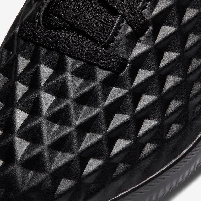 Chuteira Nike Tiempo Legend 8 Club Infantil Futsal - Foto 7