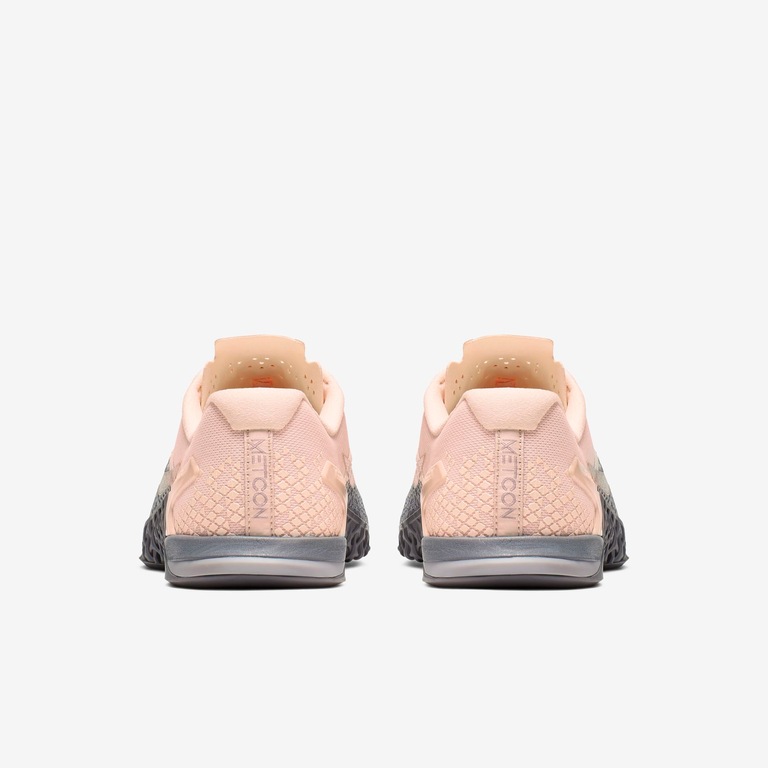 Tênis Nike Metcon 4 XD Metallic Feminino - Foto 6
