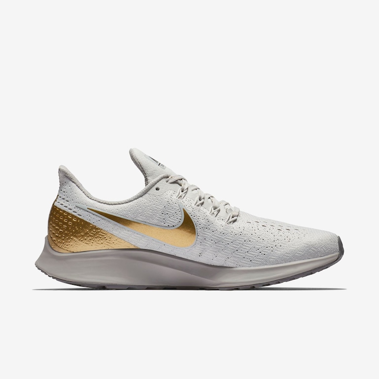 Tênis Nike Air Zoom Pegasus 35 Metallic Feminino - Foto 3