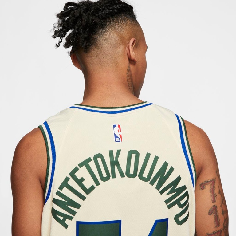 Regata Nike Giannis Antetokounmpo Bucks City Edition Unissex - Foto 5