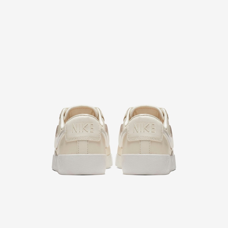 Tênis Nike Blazer Low Lux Feminino - Foto 6