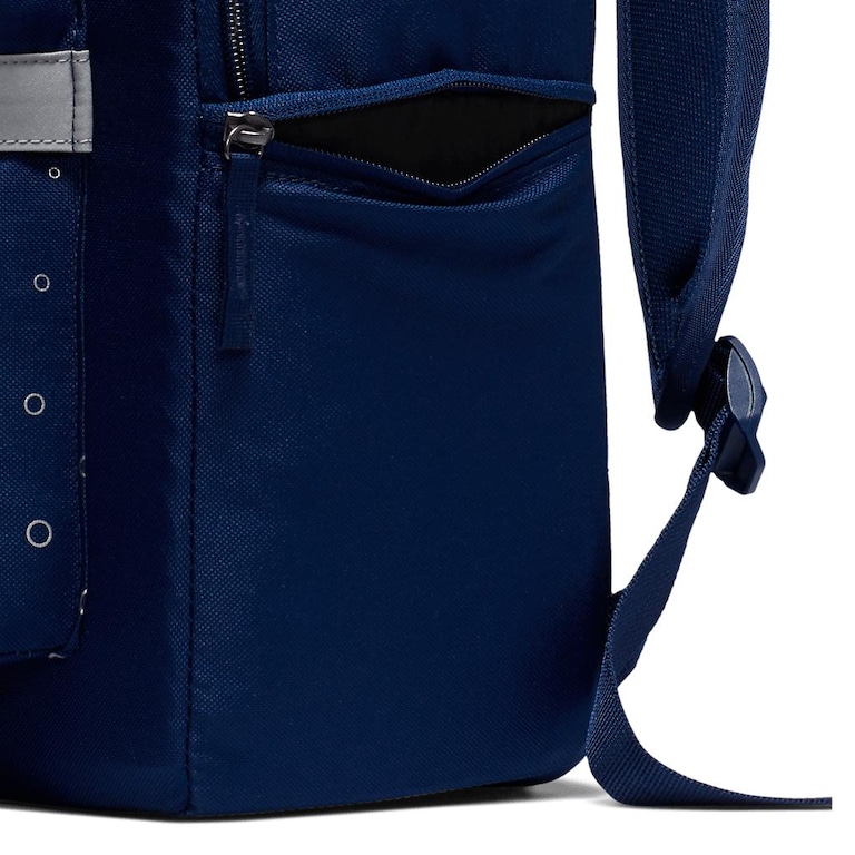 Mochila Nike CR7 Infantil - Foto 7