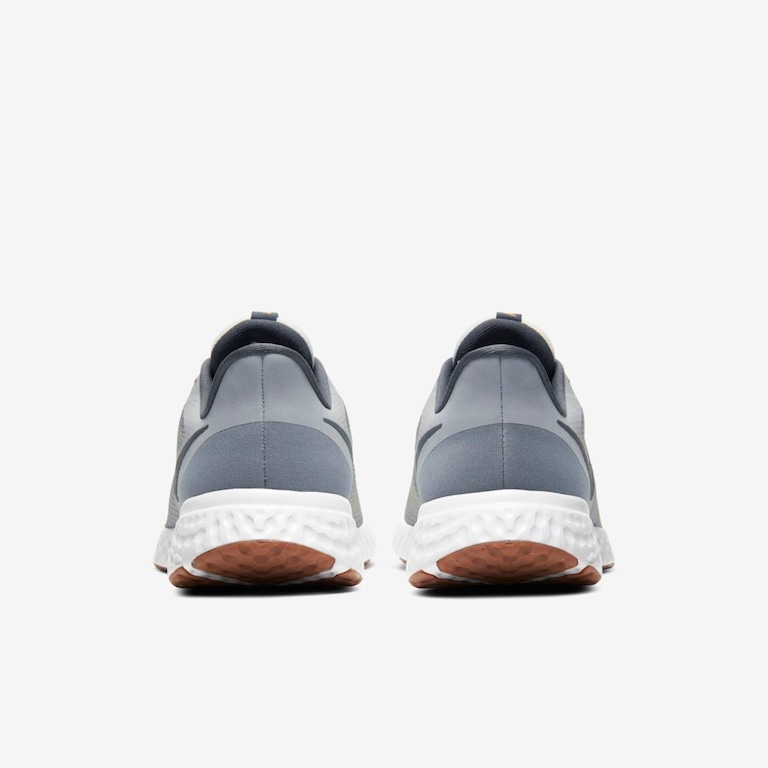 TENIS NIKE REVOLUTION 5 - Foto 6