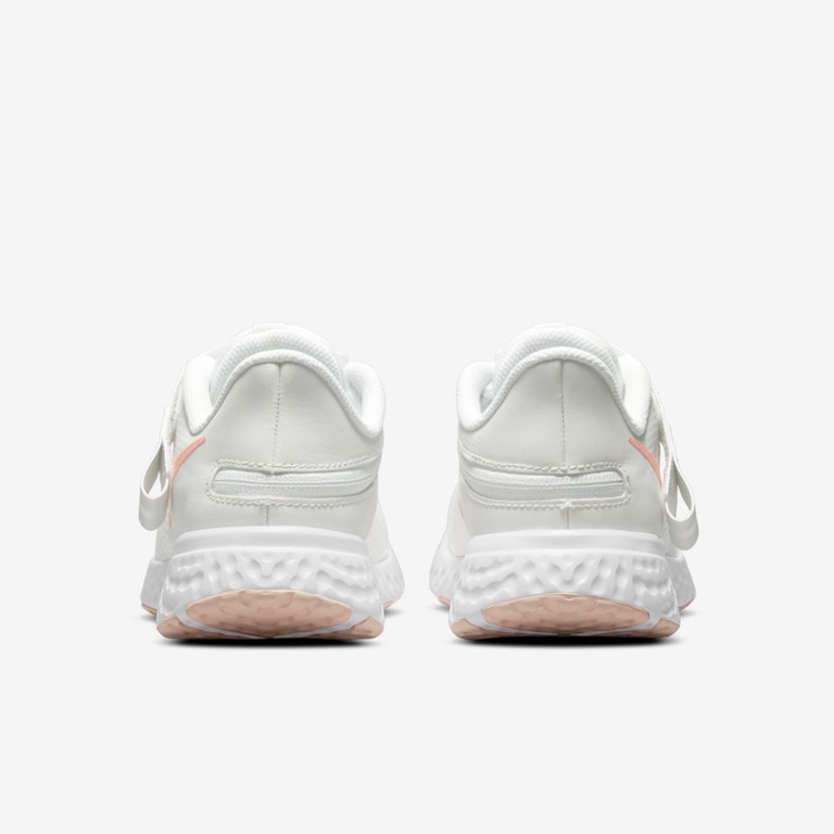 Tênis Nike Revolution 5 FlyEase Feminino - Foto 6