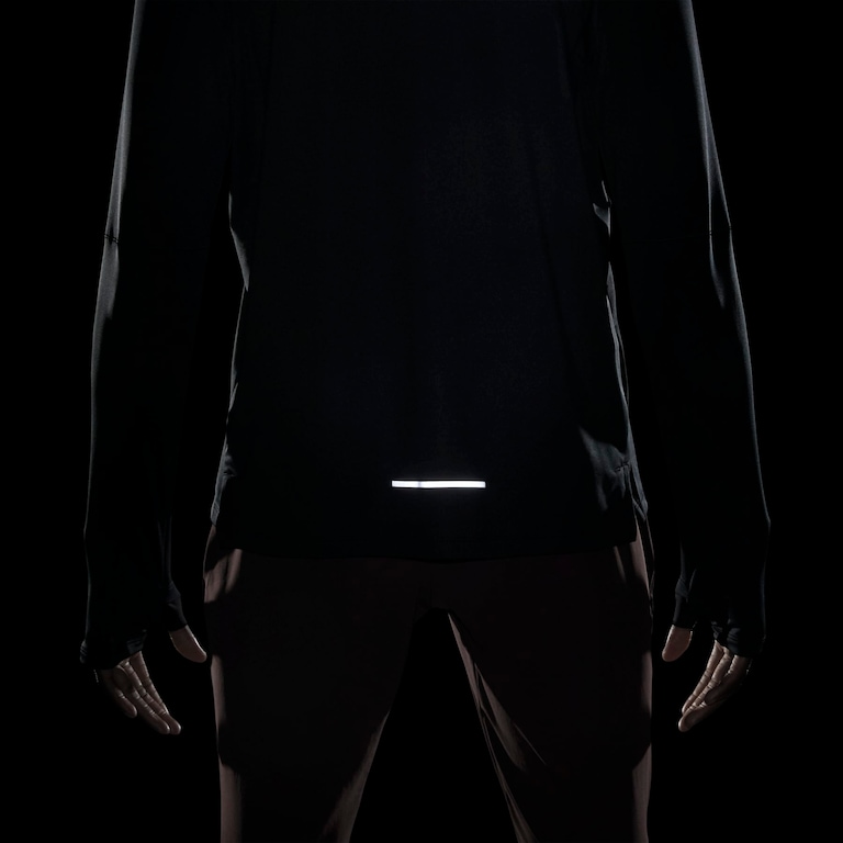 Camiseta Nike Element 3.0 Masculina - Foto 9