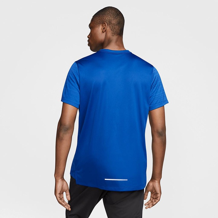 Camiseta Nike Dri-FIT Miler Masculina - Foto 2