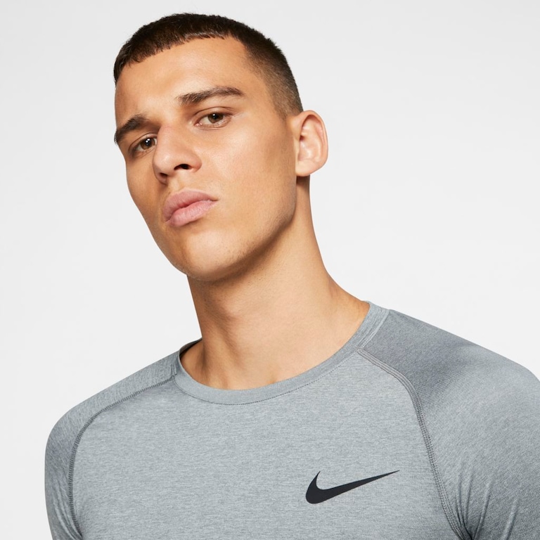 Camiseta Nike Pro Masculina - Foto 3