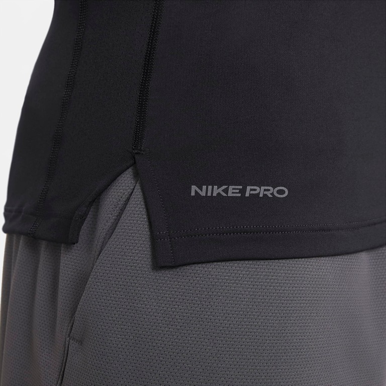 Camiseta Nike Pro Masculina - Foto 11