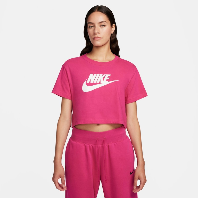 Camiseta Nike Sportswear Essential Feminina - Foto 1