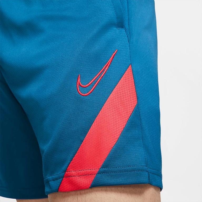 Shorts Nike Dri-FIT Academy Pro Masculino - Foto 4