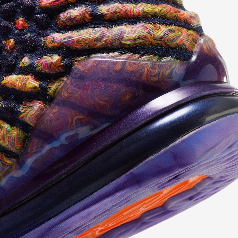 Tênis Nike LeBron 17 Monstars Masculino - Foto 9
