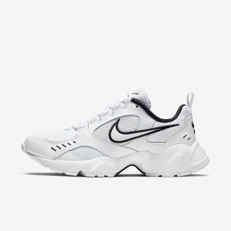 Tênis Nike Air Heights Feminino - Foto 1