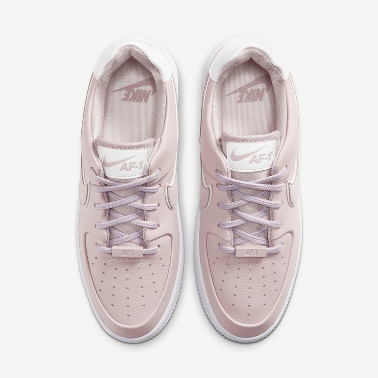 Tênis Nike Air Force 1 Sage Low Feminino - Foto 4