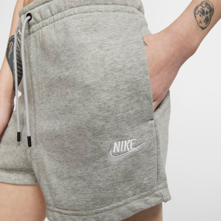 Shorts Nike Sportswear Essential Feminino - Foto 4