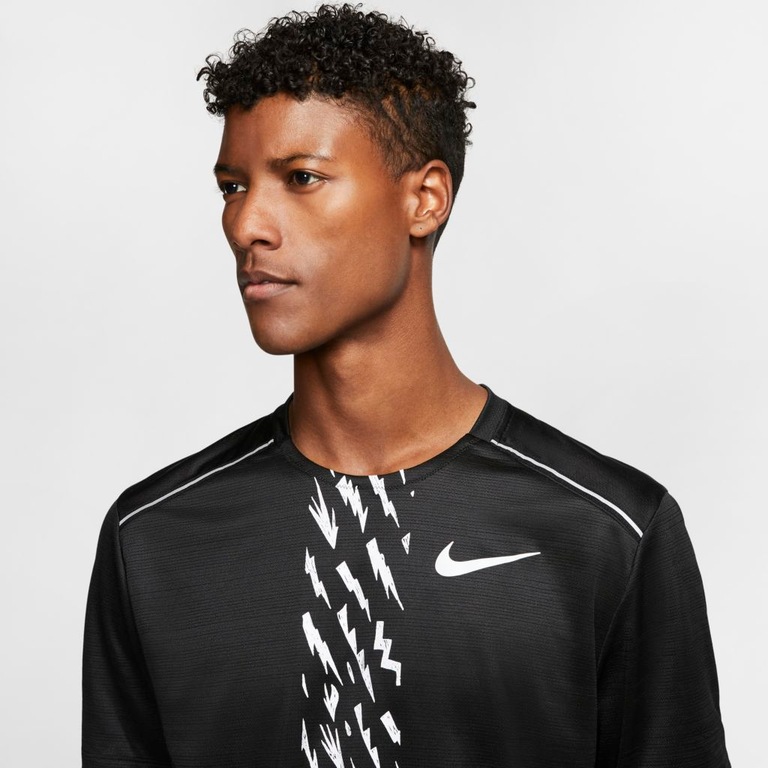 Camiseta Nike Dri-FIT Miler Masculina - Foto 3