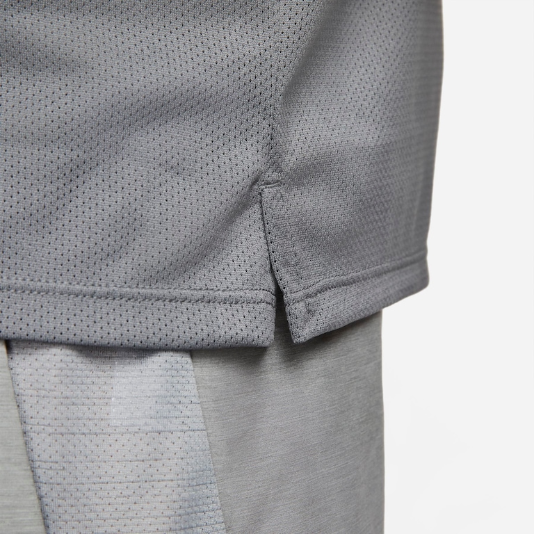 Camiseta Nike Breathe Masculina - Foto 4