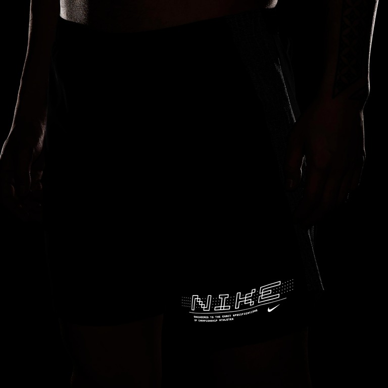 Shorts Nike Challenger Masculino - Foto 9