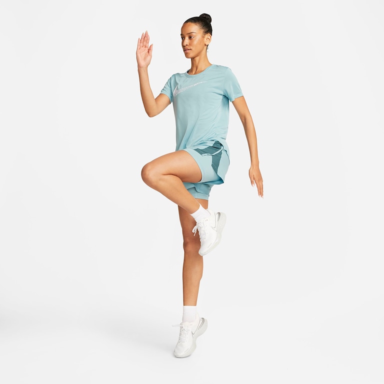 Shorts Nike 10K Feminino - Foto 7