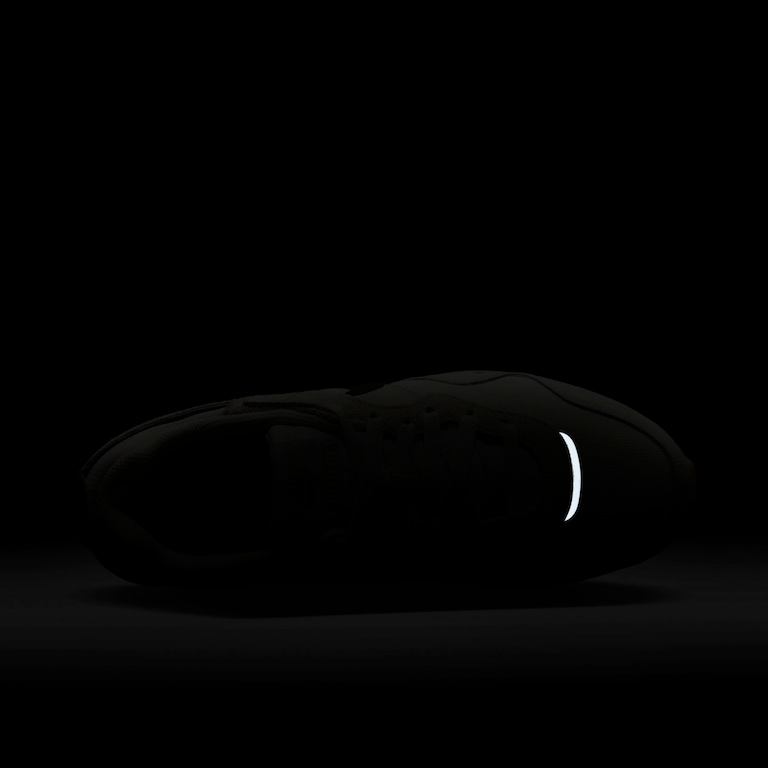 Tênis Nike Venture Runner Feminino - Foto 9