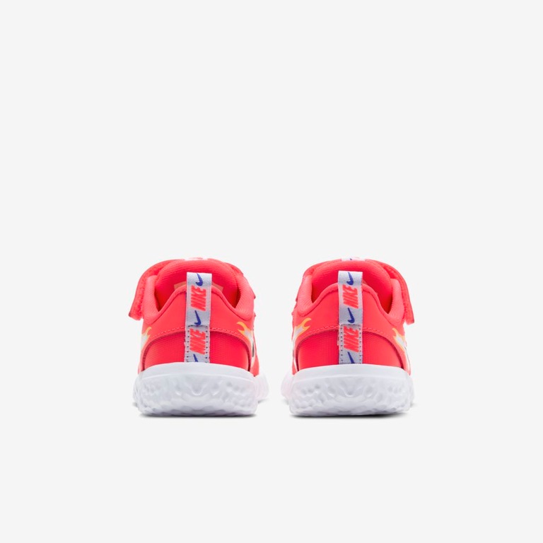Tênis Nike Revolution 5 Fire Infantil - Foto 6