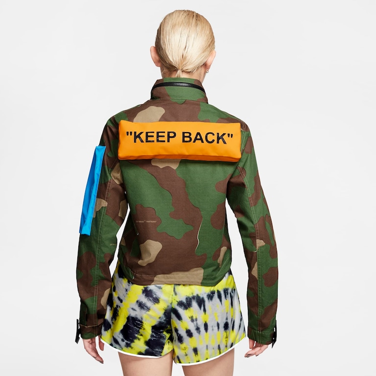 Jaqueta Nike x Off-White™ Camo Feminina - Foto 2