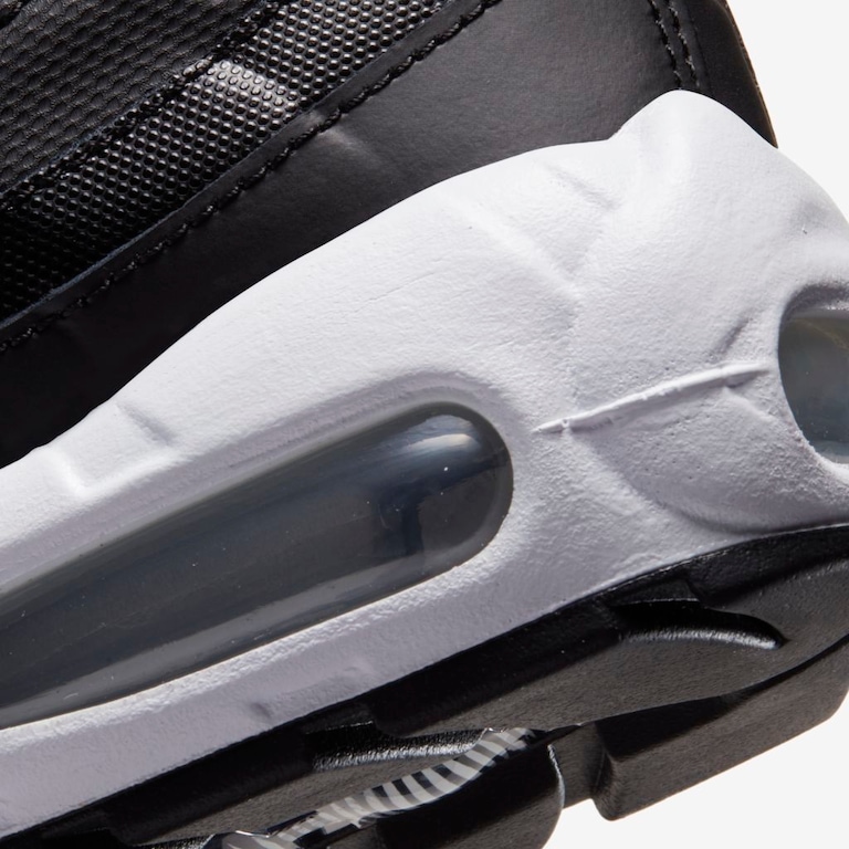 Tênis Nike Air Max 95 Essential Feminino - Foto 8