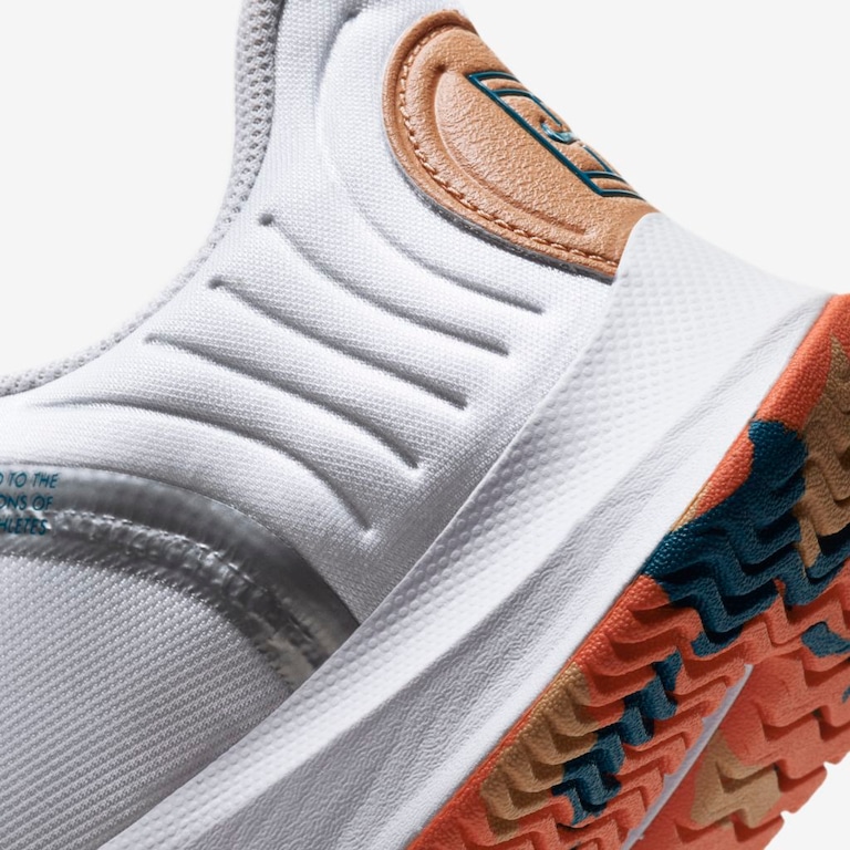 Tênis Nike Court Air Zoom GP Turbo Masculino - Foto 8