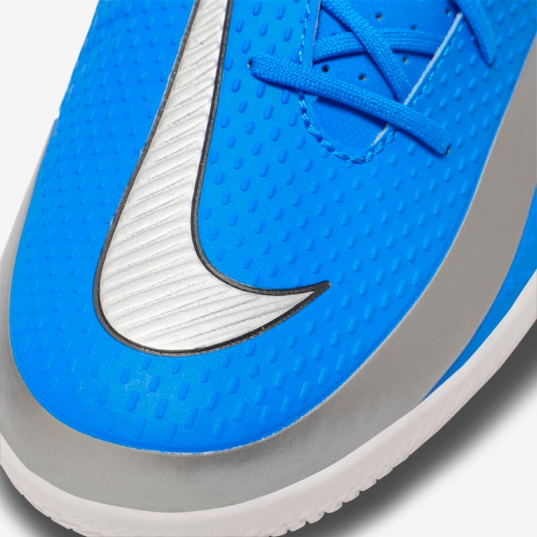 Chuteira Nike Phantom GT Club Futsal - Foto 8