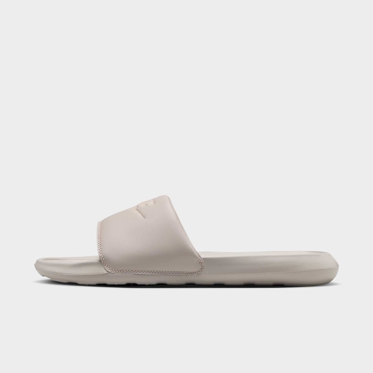 Chinelo Nike Victori One Masculino - Foto 2