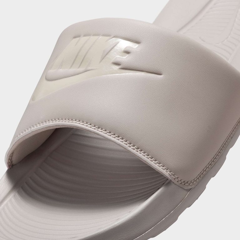 Chinelo Nike Victori One Masculino - Foto 6