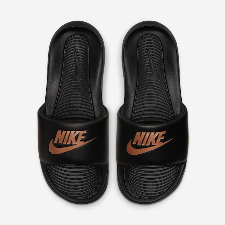 Chinelo Nike Victori One Feminino - Foto 5