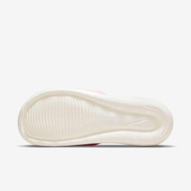 Chinelo Nike Victori One Feminino - Foto 3