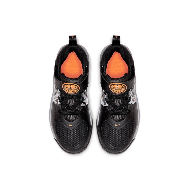 Tênis Nike Team Hustle D 9 Graffiti Infantil - Foto 4