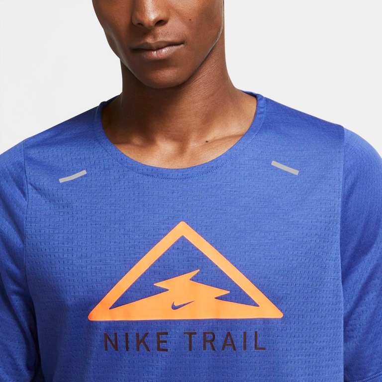 Camiseta Nike Rise 365 Trail Masculina - Foto 3