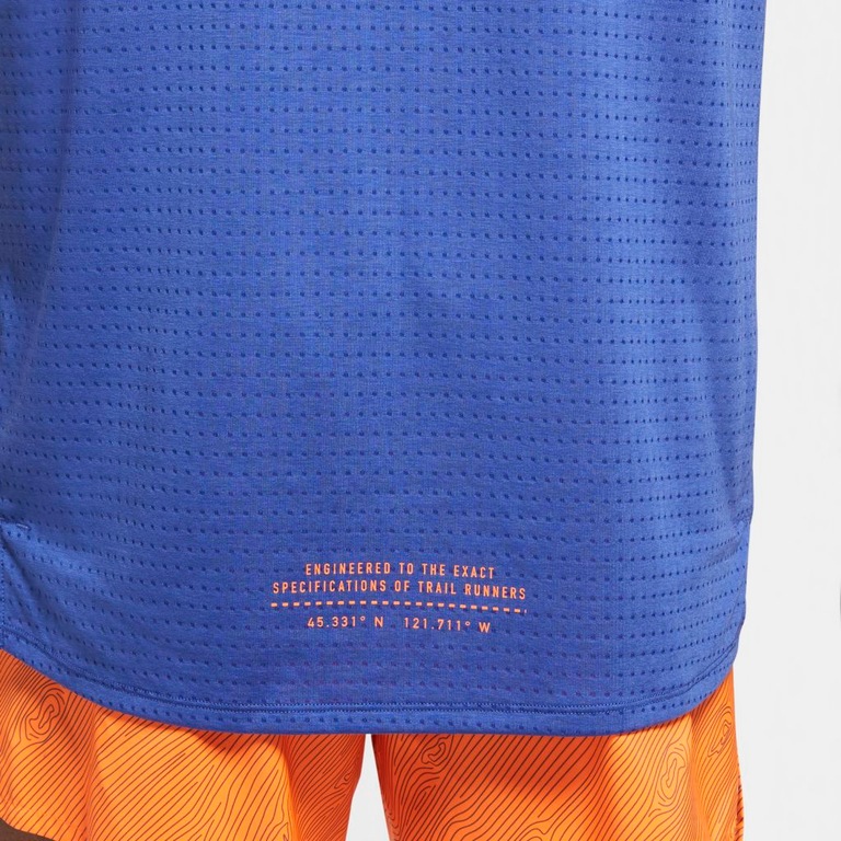 Camiseta Nike Rise 365 Trail Masculina - Foto 5