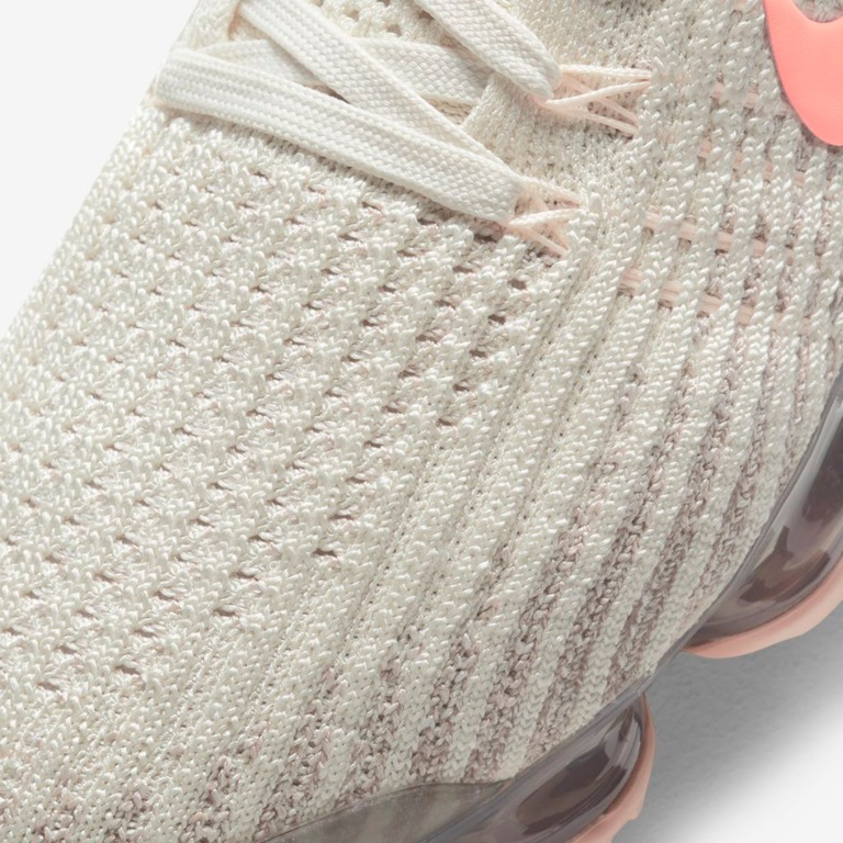 Tênis Nike Air VaporMax Flyknit 3 Feminino - Foto 7