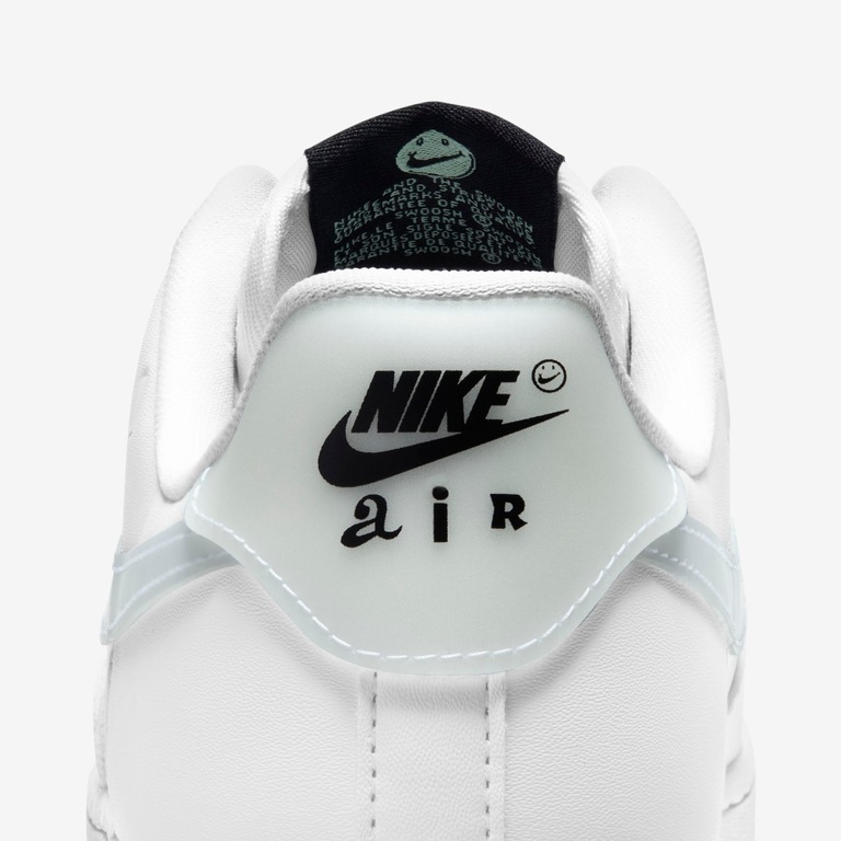 Tênis Nike Air Force 1 '07 LX Feminino - Foto 12