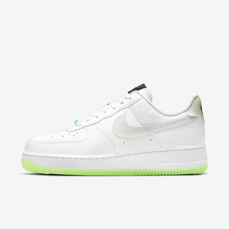 Tênis Nike Air Force 1 '07 LX Feminino - Foto 1