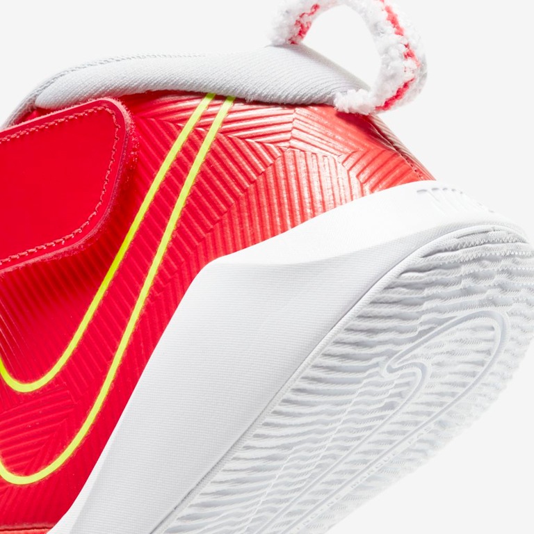 Tênis Nike Team Hustle D 9 Lil Infantil - Foto 8