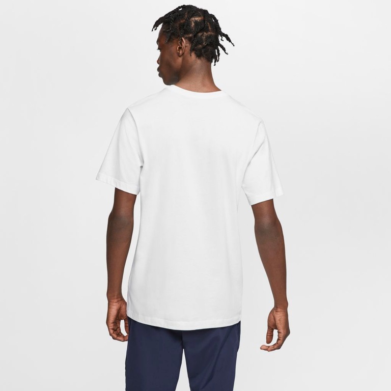 Camiseta Nike Sportswear Masculina - Foto 2