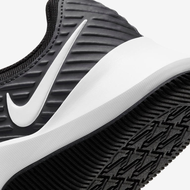 Tênis Nike MC Trainer Feminino - Foto 8