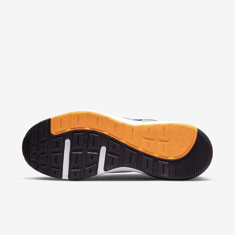Tênis Nike Air Max AP Feminino - Foto 2