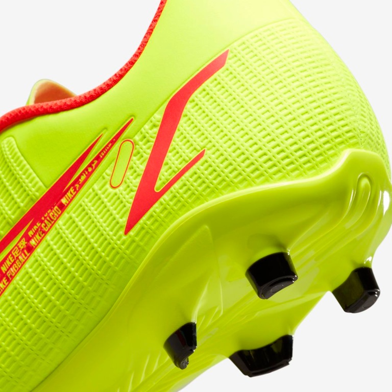 Chuteira Nike Mercurial Vapor 14 Club Campo - Foto 9