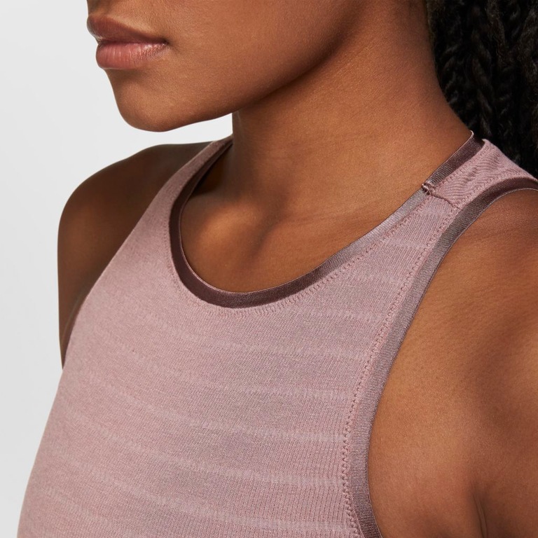 Regata Nike Yoga Feminina - Foto 3