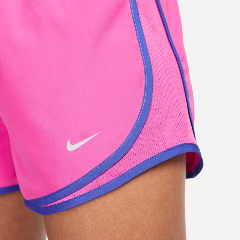Shorts Nike Tempo Feminino - Foto 4