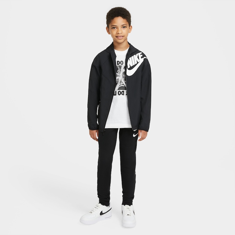 Jaqueta Nike Sportswear Windrunner Infantil - Foto 6
