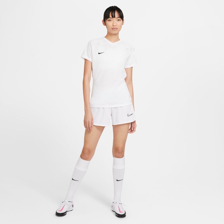 Shorts Nike Dri-FIT Academy Feminino - Foto 6