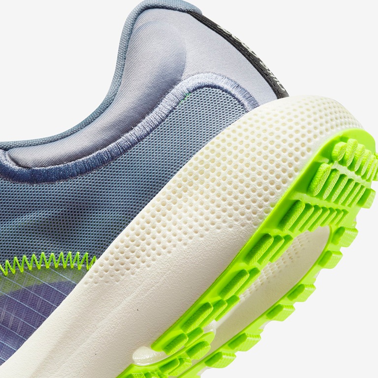 TENIS WMNS NIKE ESCAPE RUN - Foto 8